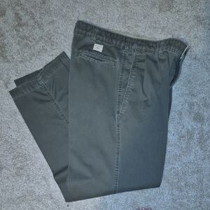 Mens Khakis Or Chinos Size 32×32